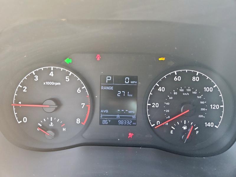 3KPC24A63LE103572 - 2020 HYUNDAI ACCENT SE 银色 照片 9