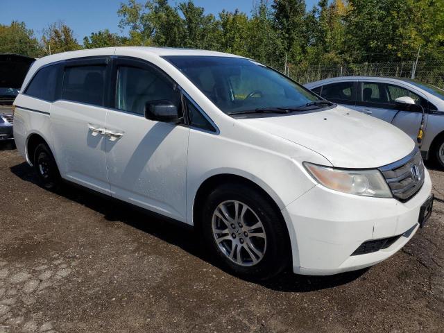 5FNRL5H68CB051935 - 2012 HONDA ODYSSEY EXL WHITE photo 4