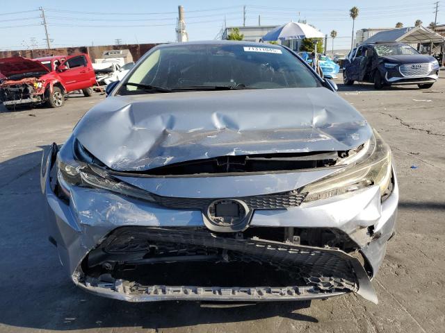 5YFEPRAE3LP103293 - 2020 TOYOTA COROLLA LE BLUE photo 5