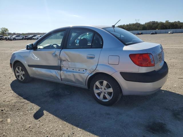 KNADE123186367821 - 2008 KIA RIO BASE SILVER photo 2