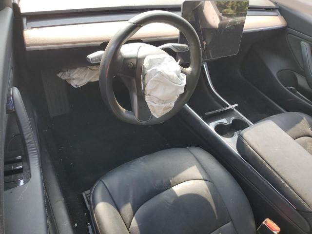 5YJ3E1EA0JF015140 - 2018 TESLA MODEL 3 灰色 照片 8