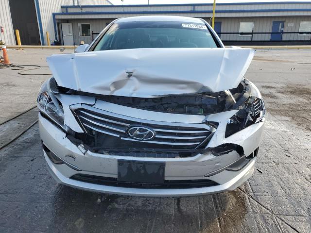 5NPE24AF3HH507600 - 2017 HYUNDAI SONATA SE SILVER photo 5