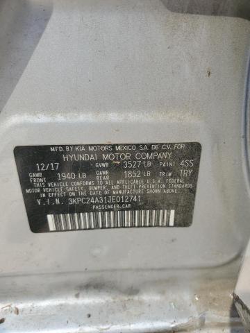 3KPC24A31JE012741 - 2018 HYUNDAI ACCENT SE Silber Foto 12