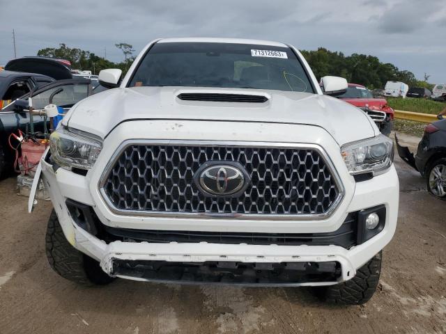3TMCZ5AN6KM230619 - 2019 TOYOTA TACOMA DOUBLE CAB WHITE photo 5