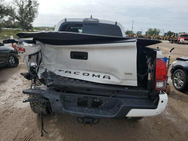 3TMCZ5AN6KM230619 - 2019 TOYOTA TACOMA DOUBLE CAB WHITE photo 6