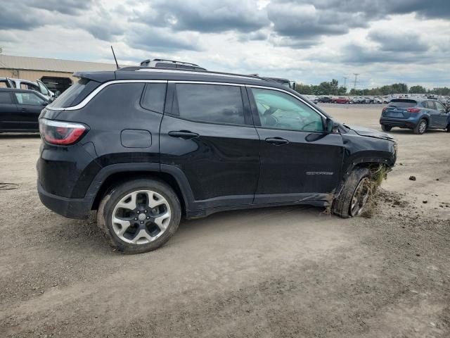 3C4NJDCB8JT332568 - 2018 JEEP COMPASS LIMITED Czarny zdjęcie 3