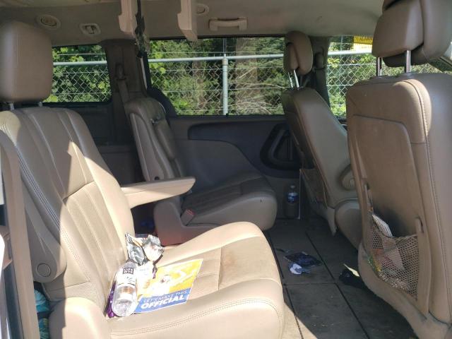 2A4RR8DGXBR659158 - 2011 CHRYSLER TOWN & COU TOURING L WHITE photo 11