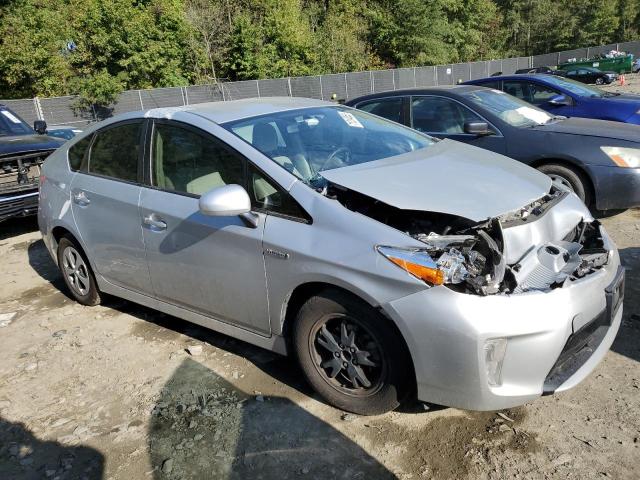 JTDKN3DU8F0448181 - 2015 TOYOTA PRIUS SILVER photo 4