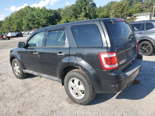 1FMCU9C78BKC31584 - 2011 FORD ESCAPE XLS BLACK photo 2