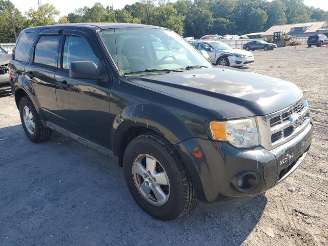 1FMCU9C78BKC31584 - 2011 FORD ESCAPE XLS BLACK photo 4