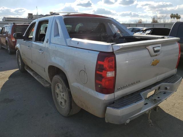 3GNTKFE78DG375434 - 2013 CHEVROLET AVALANCHE LT SILVER photo 2