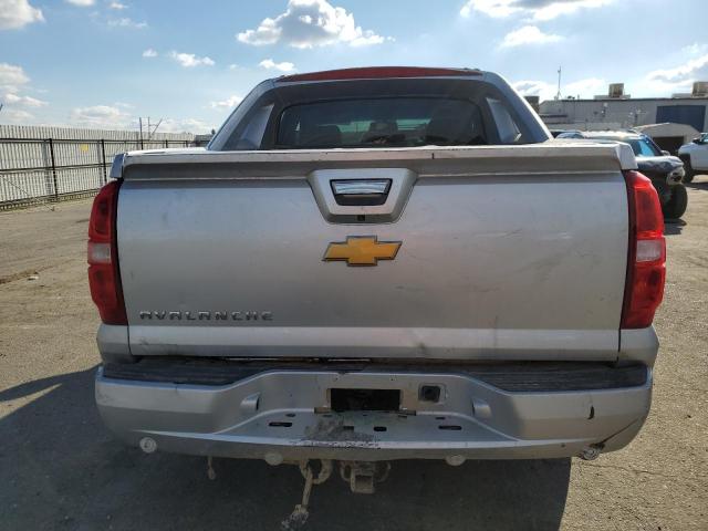 3GNTKFE78DG375434 - 2013 CHEVROLET AVALANCHE LT SILVER photo 6