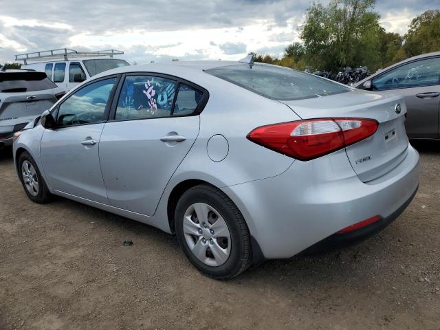 KNAFK4A69G5615056 - 2016 KIA FORTE LX SILVER photo 2