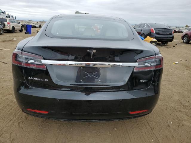 5YJSA1E23GF146944 - 2016 TESLA MODEL S Սև լուսանկար 6