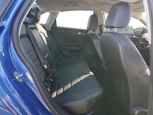3VW7M7BU7NM015768 - 2022 VOLKSWAGEN JETTA SE BLUE photo 10