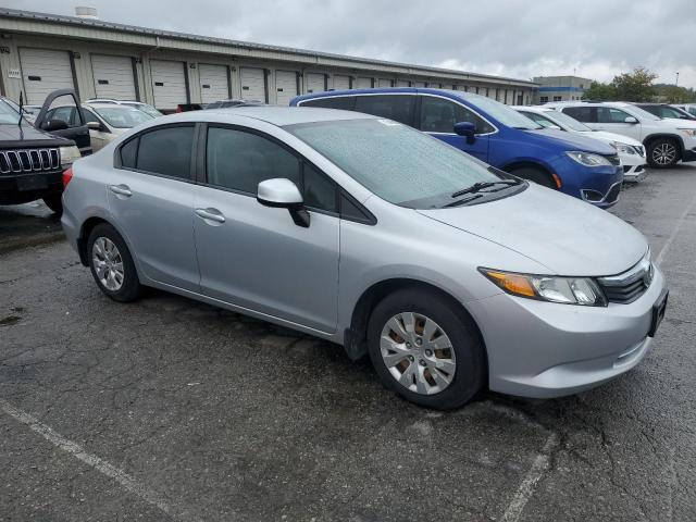 2HGFB2F58CH588251 - 2012 HONDA CIVIC LX 银色 照片 4