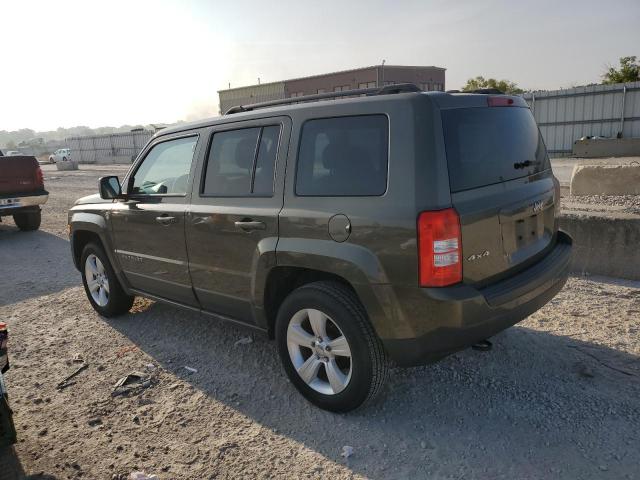 1C4NJRBB7FD216127 - 2015 JEEP PATRIOT SPORT 绿色 照片 2