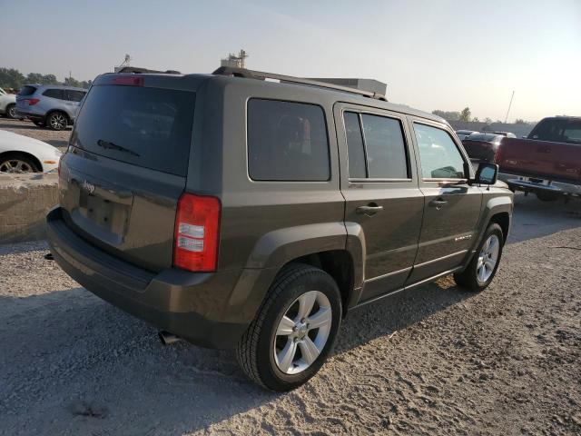 1C4NJRBB7FD216127 - 2015 JEEP PATRIOT SPORT 绿色 照片 3