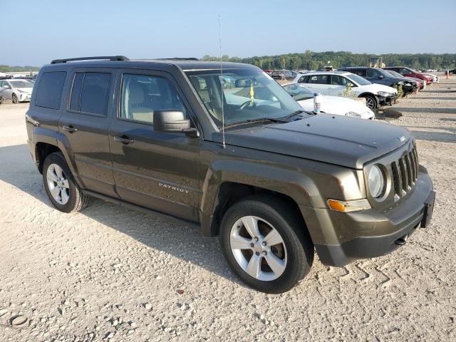 1C4NJRBB7FD216127 - 2015 JEEP PATRIOT SPORT 绿色 照片 4