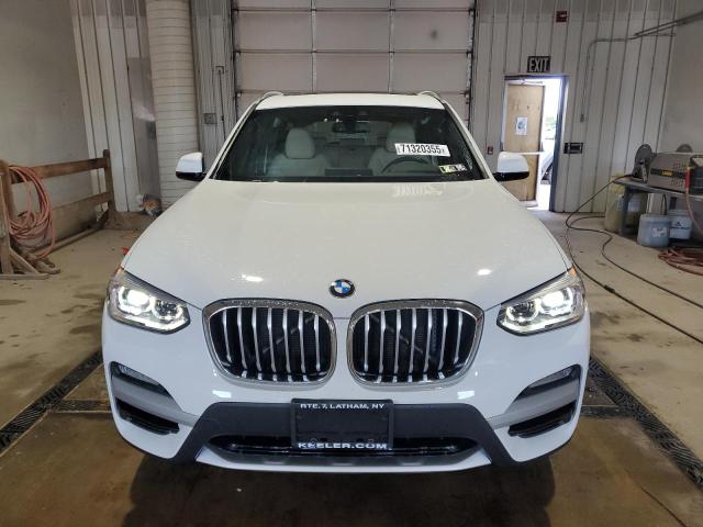 5UXTR9C50JLD89349 - 2018 BMW X3 XDRIVE30I WHITE photo 5