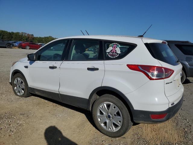 1FMCU0F75GUC05852 - 2016 FORD ESCAPE S WHITE photo 2