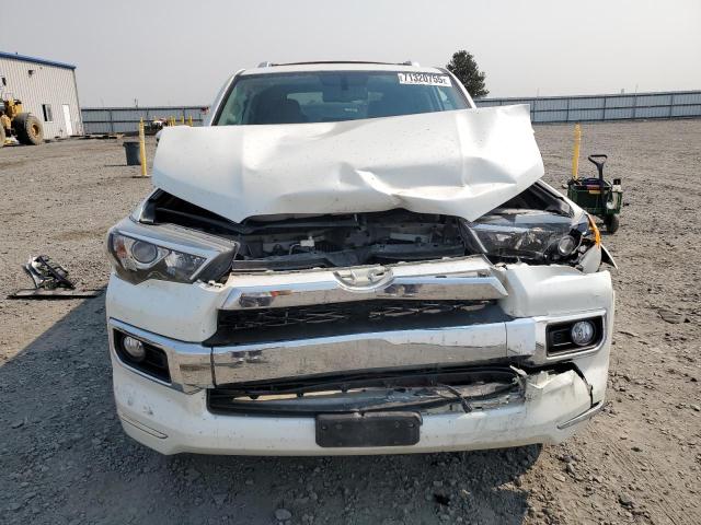 JTEBU5JR7J5578264 - 2018 TOYOTA 4RUNNER SR5/SR5 PREMIUM თეთრი ფოტო 5