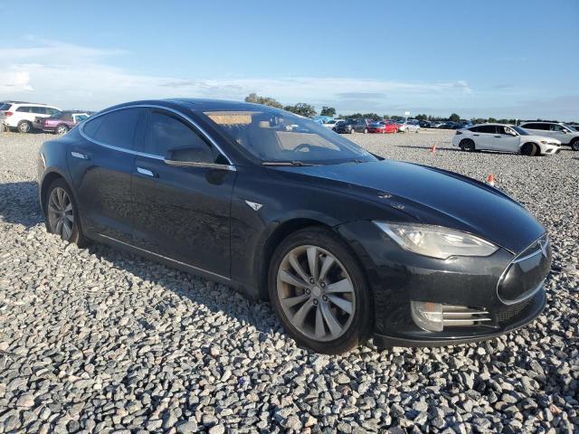 5YJSA1DN0DFP11304 - 2013 TESLA MODEL S Negro foto 4