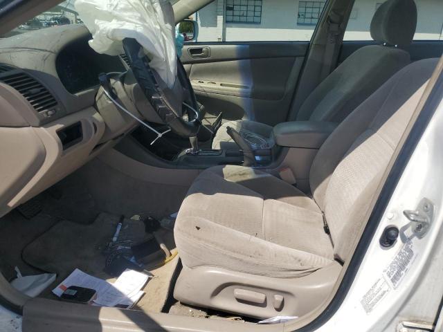 4T1BE32K42U107814 - 2002 TOYOTA CAMRY LE WHITE photo 7