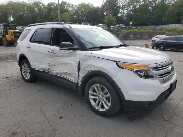 1FM5K8D85EGB31823 - 2014 FORD EXPLORER XLT WHITE photo 4