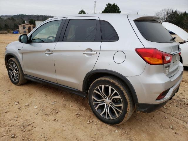JA4AP3AW3JU022177 - 2018 MITSUBISHI OUTLANDER ES ვერცხლისფერი ფოტო 2