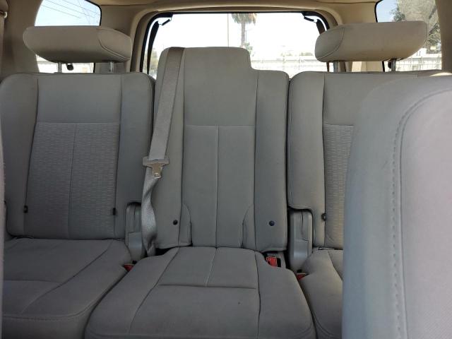1FMFU15588LA27090 - 2008 FORD EXPEDITION XLT WHITE photo 10