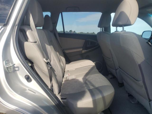 2T3BF4DV5BW159860 - 2011 TOYOTA RAV4 SILVER photo 11