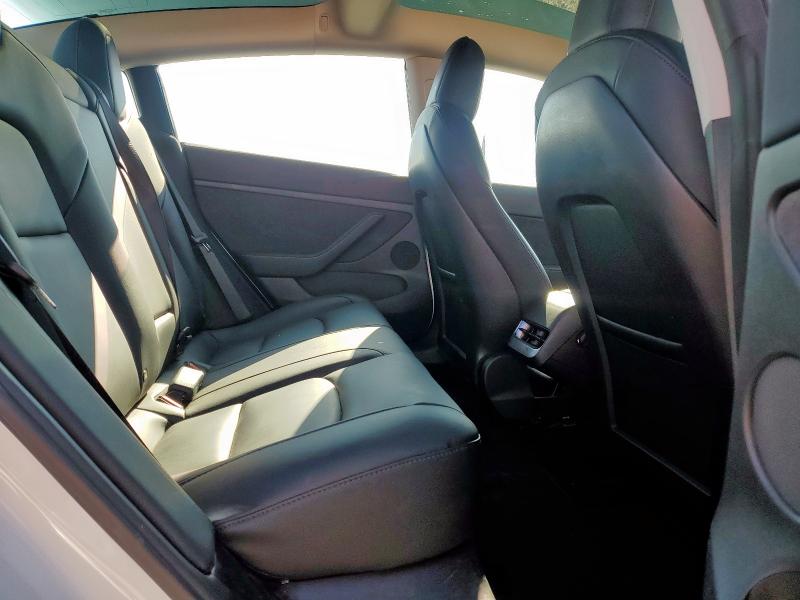 5YJ3E1EA7PF463951 - 2023 TESLA MODEL 3 WHITE photo 10