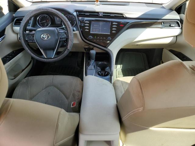 4T1B11HK1KU820984 - 2019 TOYOTA CAMRY L 银色 照片 8