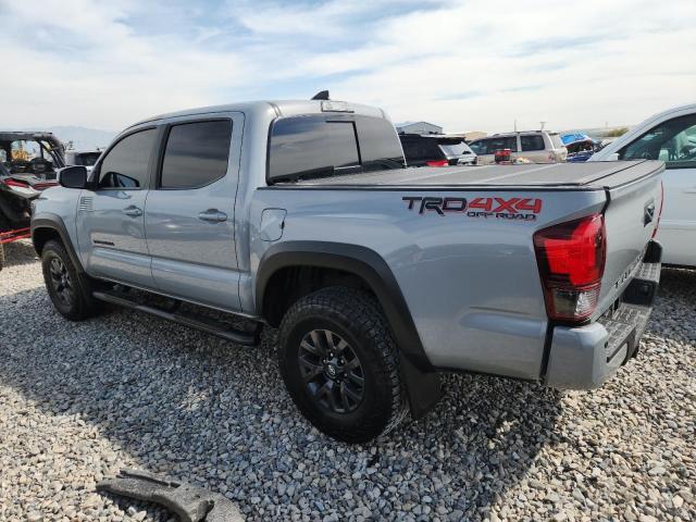3TMCZ5AN3JM173553 - 2018 TOYOTA TACOMA DOUBLE CAB 灰色 照片 2