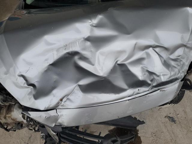 3MZBN1K77JM238112 - 2018 MAZDA 3 SPORT SILVER photo 11