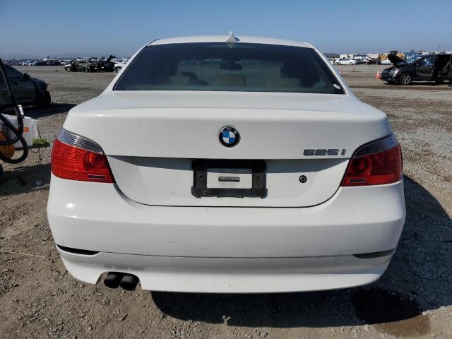 WBANA53565B856886 - 2005 BMW 525 I WHITE photo 6