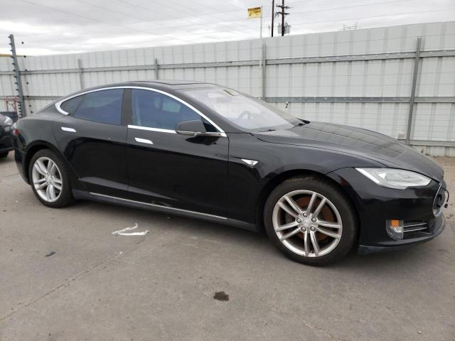 5YJSA1CN8DFP20074 - 2013 TESLA MODEL S Սև լուսանկար 4