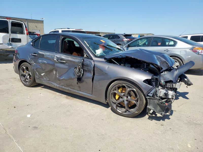 ZARFAECN1J7583432 - 2018 ALFA ROMEO GIULIA TI Szary zdjęcie 4