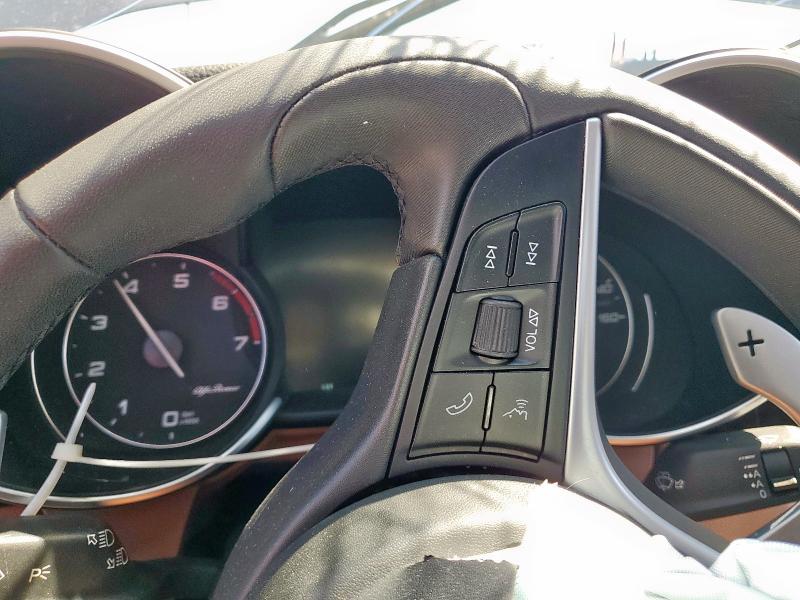 ZARFAECN1J7583432 - 2018 ALFA ROMEO GIULIA TI Szary zdjęcie 9