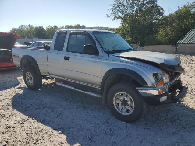 5TEWN72N13Z256133 - 2003 TOYOTA TACOMA XTRACAB ვერცხლისფერი ფოტო 4