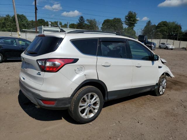1FMCU9GDXJUA15142 - 2018 FORD ESCAPE SE 白色 照片 3