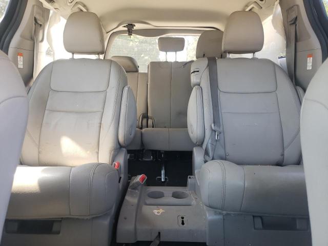 5TDYZ3DC3LS085268 - 2020 TOYOTA SIENNA XLE SILVER photo 10