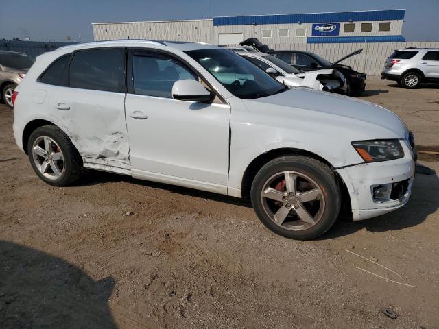WA1LFAFP2CA135561 - 2012 AUDI Q5 PREMIUM PLUS WHITE photo 4