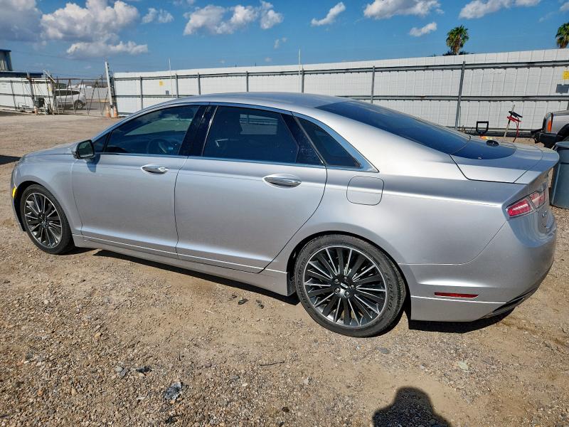 3LN6L2GK1GR613027 - 2016 LINCOLN MKZ SILVER photo 2