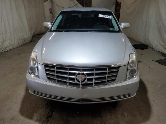 1G6KD57Y29U138959 - 2009 CADILLAC DTS SILVER photo 5