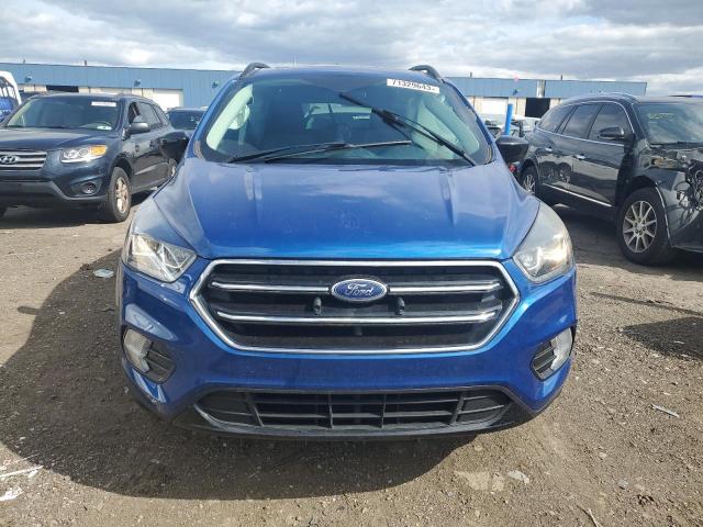 1FMCU9GD0JUA40843 - 2018 FORD ESCAPE SE BLUE photo 5