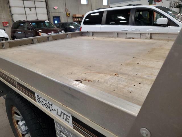 1GCEC14X97Z630437 - 2007 CHEVROLET SILVERADO C1500 CLASSIC SILVER photo 10