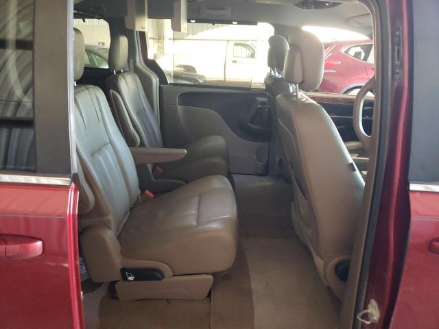 2C4RC1BG6FR675400 - 2015 CHRYSLER TOWN & COU TOURING RED photo 11