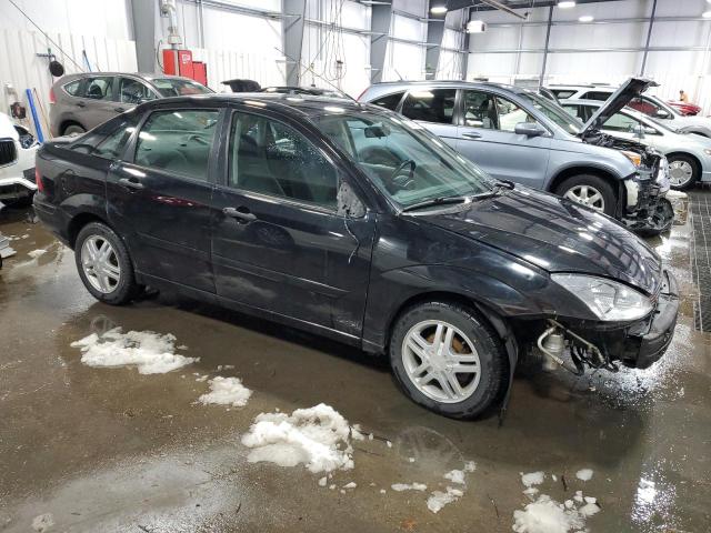 1FAFP34332W118786 - 2002 FORD FOCUS SE BLACK photo 4